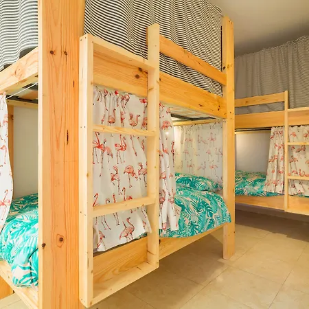 La Ventana Azul Surf *