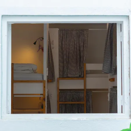 La Ventana Azul Surf Ostello